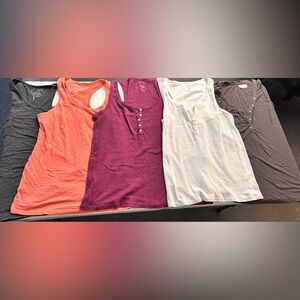 5 tank tops selling together, SO, Rue and 24/7 brands. Sizes L and XL